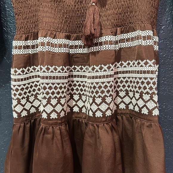 SHYANNE WOMEN'S DARK BROWN SATIN PEASANT DRESS SZ M - Picture 3 of 9